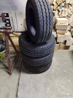 215 / 60 / 16 c