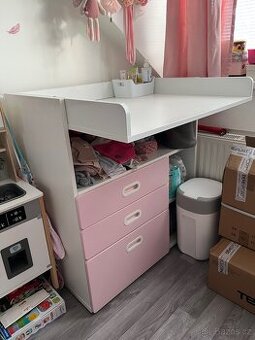 Přebalovací pult Ikea