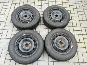 Sada kol se zimním pneu 195/65/R15 5x108 střed 63,4 ET50