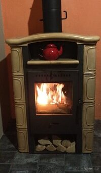 Prodám krbová kamna Romotop Gerona