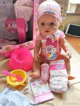 BABY born holčička s kouzelným dudlíkem 43 cm