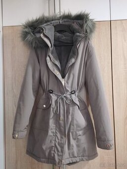 Šedá oboustranná zateplená parka