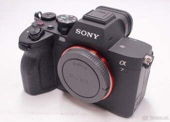 Prodám Sony A7IV