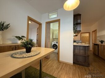 Pronájem bytu 3+1 v Olomouci- Nová Ulice, ul. Kmochova - 1