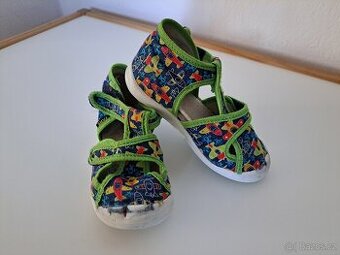 Dětské bačkůrky vel. 25, značka Fare