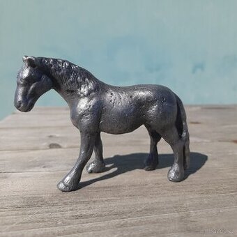 Cínová figurka, těžítko - chladnokrevník