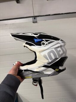 MX HELMY SHOEI VFX-WR