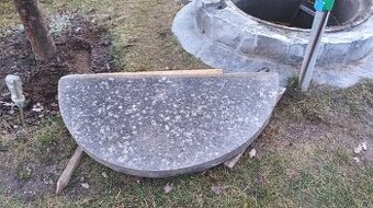 Studniční poklop průměr 130 x 10