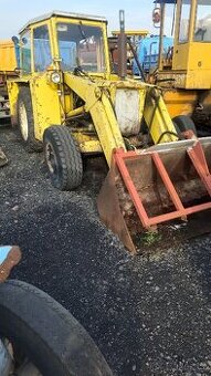 Nakladač Ostrowek K161