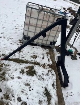 Jeřábek (ruka) za traktor