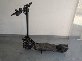 Elektrokoloběžka X-Scooters XS04 48V Li