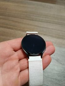 Samasung Galaxy Watch 4 44mm LTE - 1