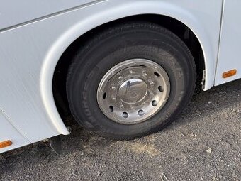 Pneu 4ks Kama 295/80R22.5