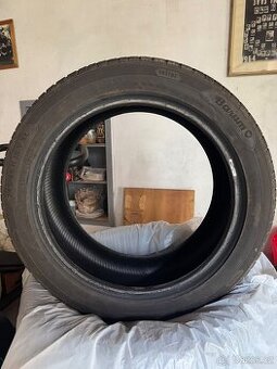 Letní pneu Barum Bravuris5 245/45 R18