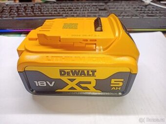 DeWALT DCB184 aku baterie 18V XR Li-Ion (5.0 Ah)