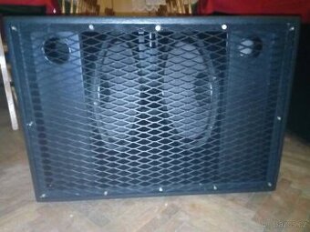 Prodám kopii EAW osazenou 2x Turbosound 900/1200W
