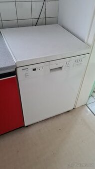 Stará myčka Siemens na náhradní díly