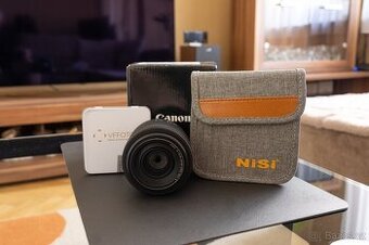 Canon RF 35mm f/1.8 IS Macro STM - 1
