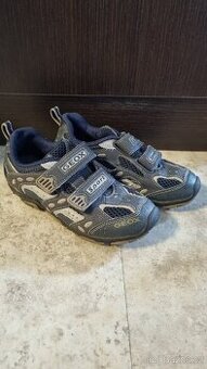Botky Geox 31