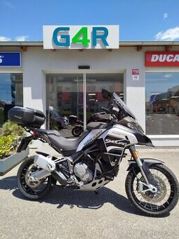 Ducati Multistrada 1200 Enduro, GARANČNÍ SERVIS, VÝBAVA