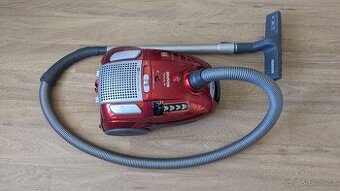 Vysavač Hoover TE70 + sáčky zdarma
