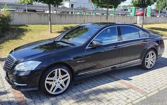 Mercedes-Benz Třídy S, Mercedes S 500 4 Matic nová STK