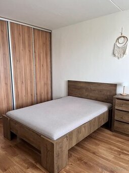 Postel + matrace - 140x200 cm