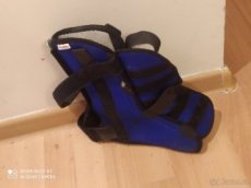 PRODEJ ZACHOVALÉ ORTÉZY NA KOTNÍK - 1