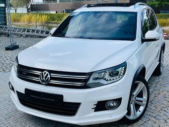 Volkswagen Tiguan 2.0TSI 4x4 AUT LED KAMERA SERVISKA TAŽNÉ