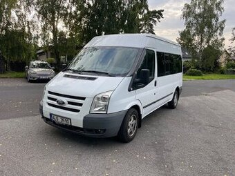 Ford Transit 2,2 L2H2 9 míst