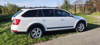 Též na splát.ky Škoda Octavia combi III Scout 2.0TDI 135 DSG