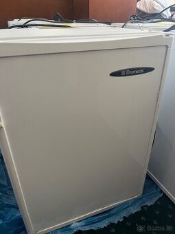Prodám malou lednici minibar