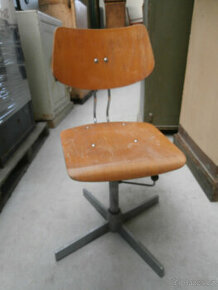 Židle KOVONA, RETRO kovová dílenská pojízdná  za 500 kč