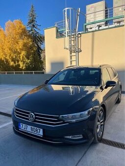 VW Passat 2021 2.0 TDi 110kW DSG Highline TOP STAV 
