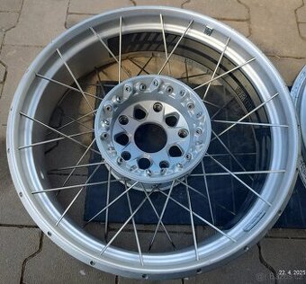 Drátěná kola BMW GS R 1200 LC 2013