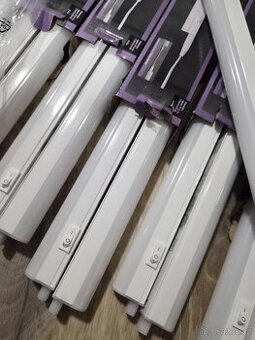 Světelná LED lišta svítidlo světlo 60cm 16ks