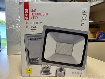 EMOS LED reflektor Profi 50W s pohybovým čidlem