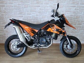 KTM 690SM 21000km, po servisu, servisní kniha