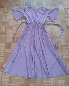 Dámské společenské šaty About You 46