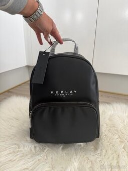 Dámský, černý batoh Replay - nový