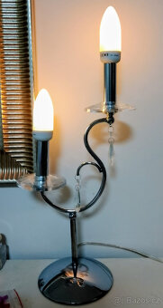 Moderní stolní lampa "OLI"