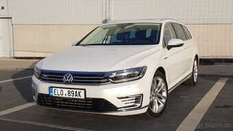 VW Passat B8 GTE 1.4 TSI Plug-in Hybrid | DCC | 80% baterie