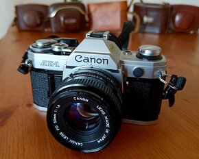 Canon AE-1 (Canon lens FD 1,8/50mm, Made in Japan) - 1976