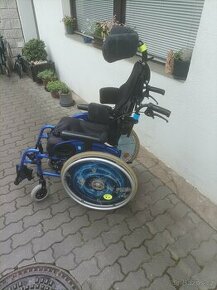 Mechanický invalidní vozík 38 - 1