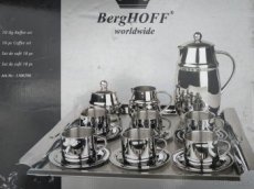 Prodám novu sadu nerezových nádoby od společnosti BergHOFF