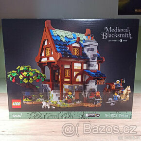 LEGO 21325 Středověká kovárna