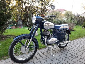 Renovace historických motocyklů
