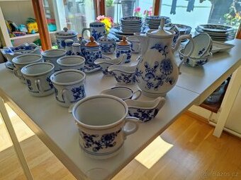 Prodám sadu Karlovarský porcelán - Cibulák