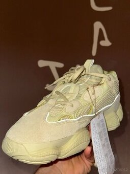 Adidas Yeezy 500 super moon yellow