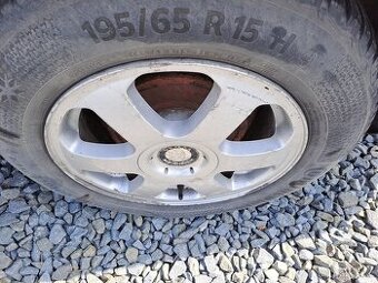 Alu kola 15palcove originální Škoda